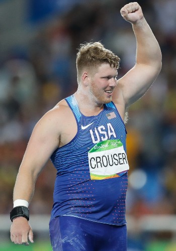 Ryan Crouser from America is the current world record-holder in shot-put with his 23,37 metres trough. In principal he could eat donuts for breakfast, says Danish researcher. Photo: Fernando Frazão/Agência Brasil/Wikimedia Commons